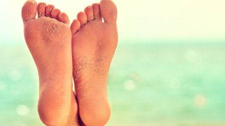 pieds sable soleil pieds sable soleil